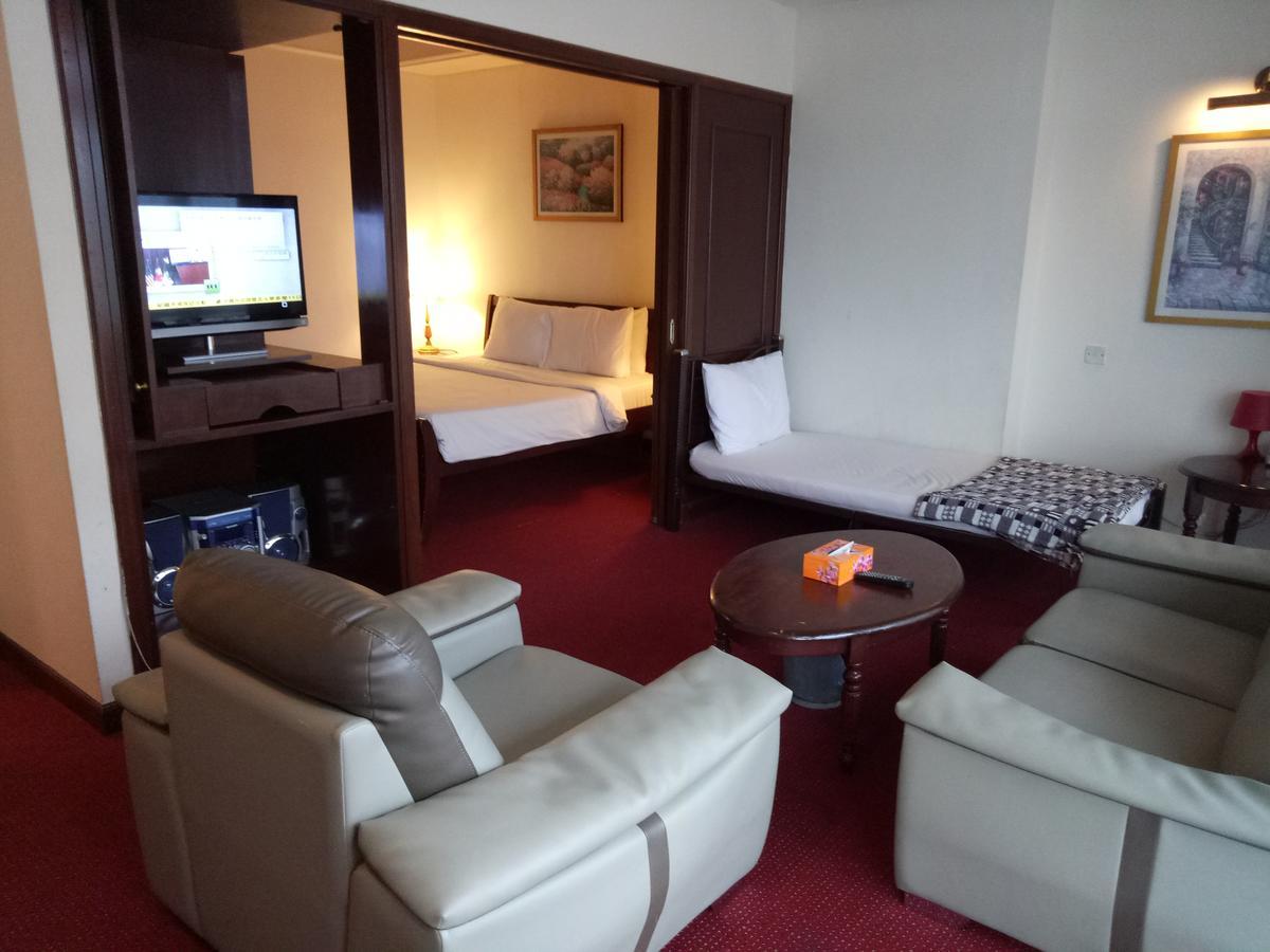 Best Service Suite At Times Square Куала Лумпур Екстериор снимка