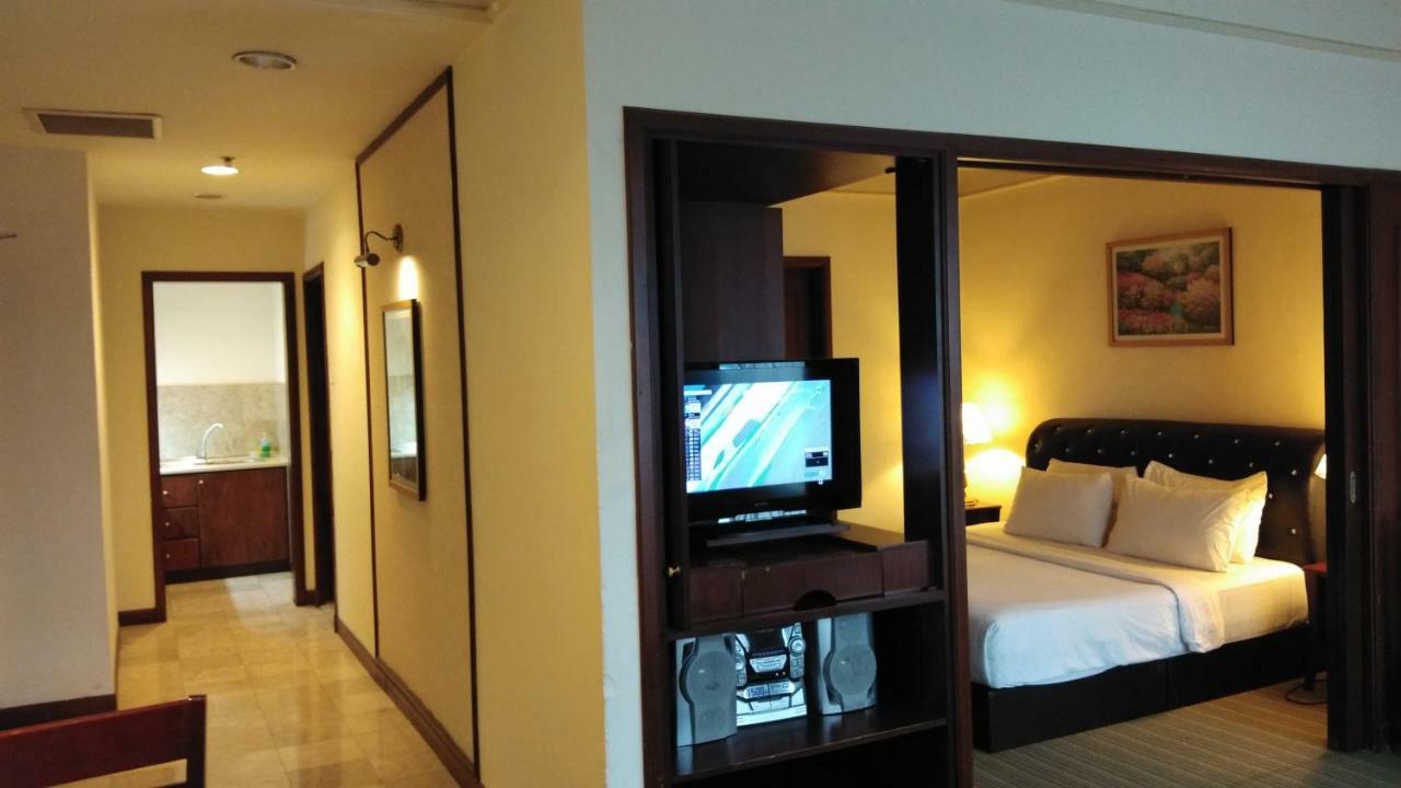 Best Service Suite At Times Square Куала Лумпур Екстериор снимка